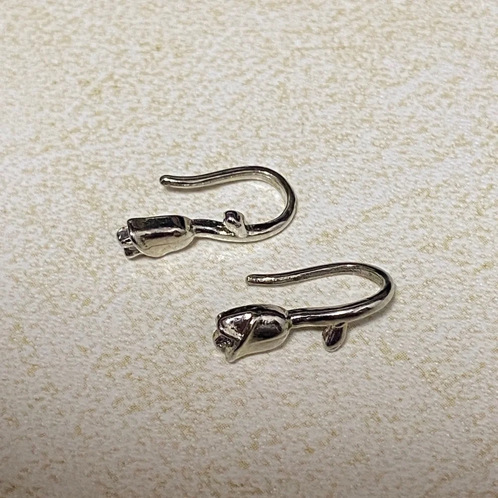 Solitaire Hanging Rose Silver Earrings